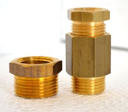 KABELGENOMFÖRING R15XR20